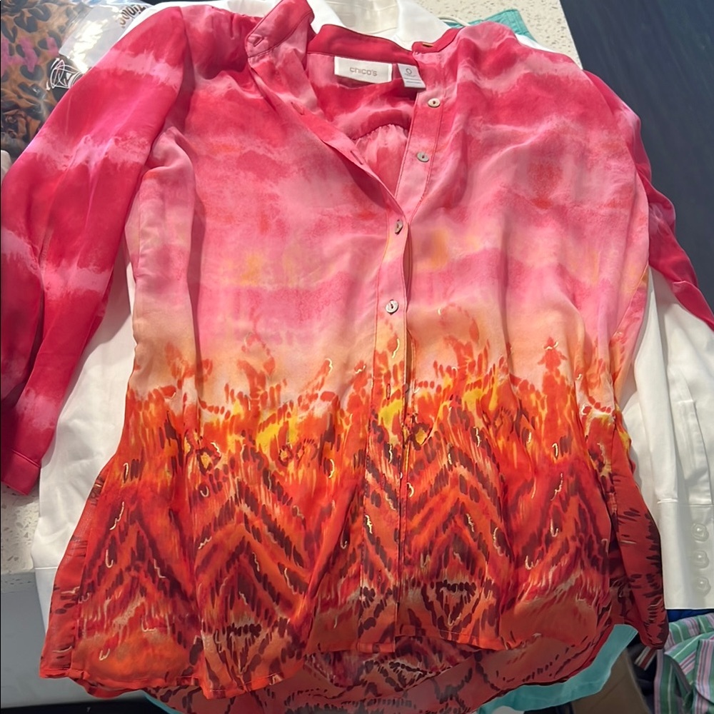 Chico's Pink and Orange 3/4 Sleeve Graphic Blouse